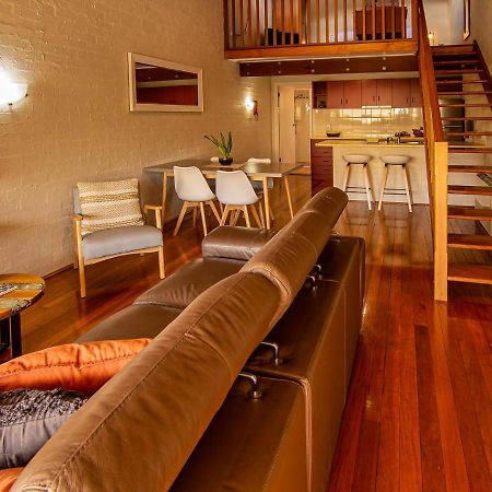 Great Escape Lofts Aparthotel Gloucester Buitenkant foto