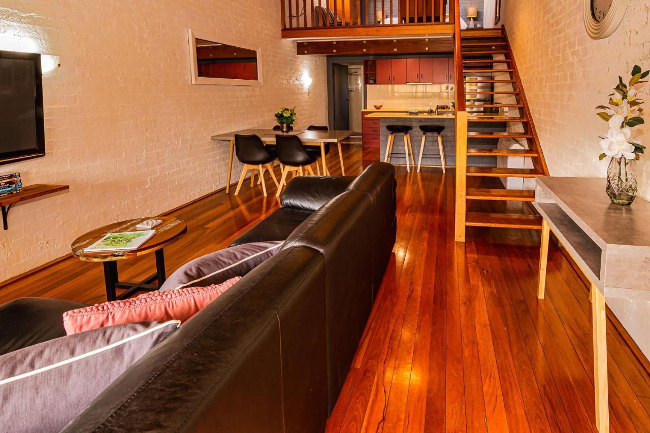 Great Escape Lofts Aparthotel Gloucester Buitenkant foto