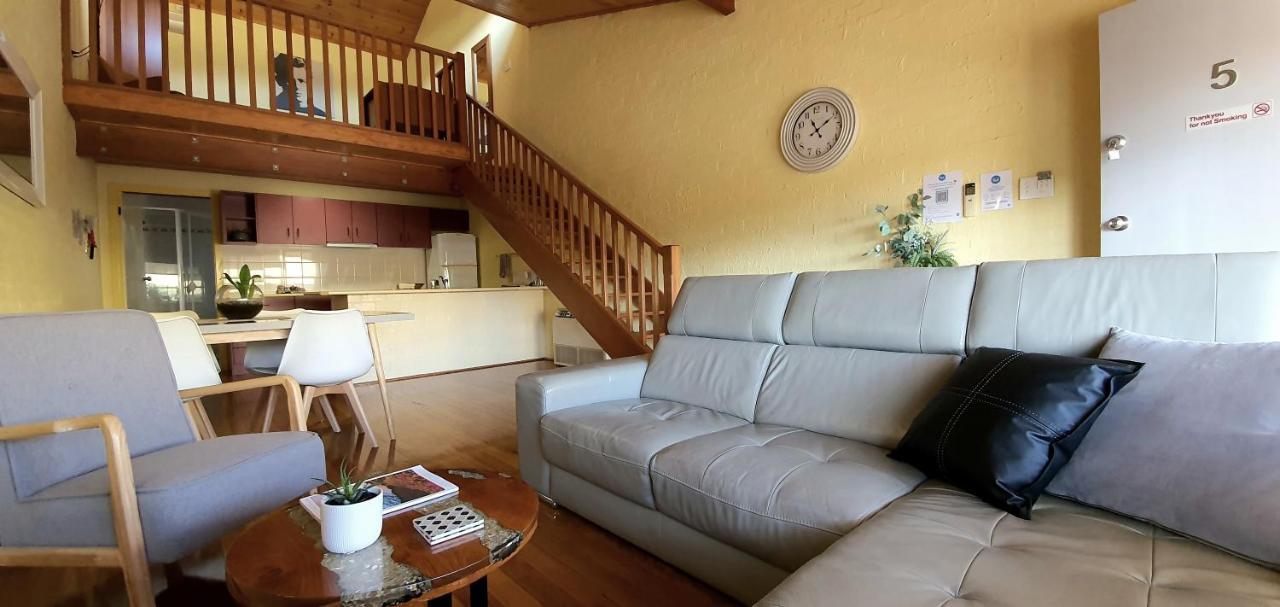 Great Escape Lofts Aparthotel Gloucester Buitenkant foto