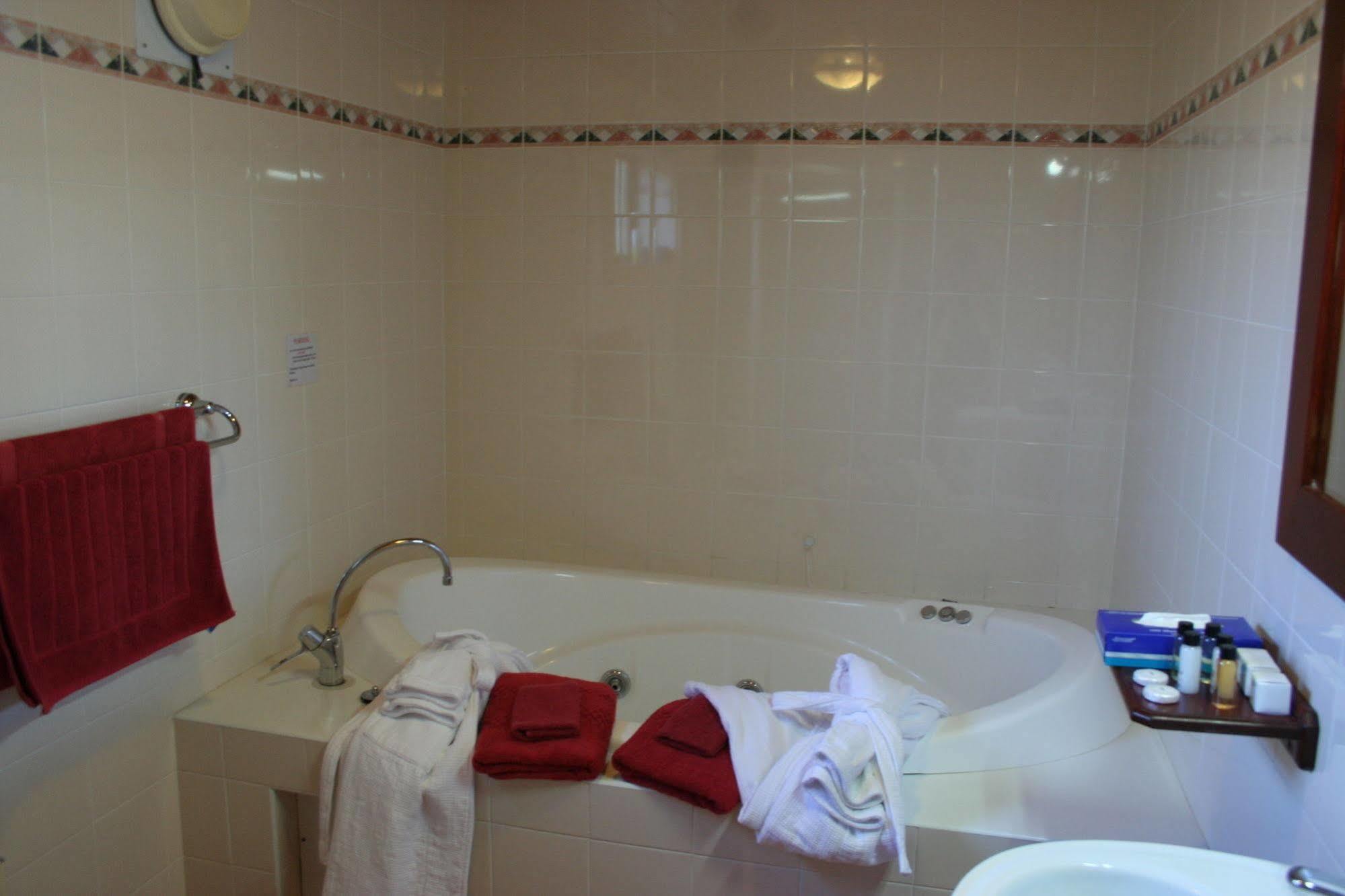 Great Escape Lofts Aparthotel Gloucester Buitenkant foto